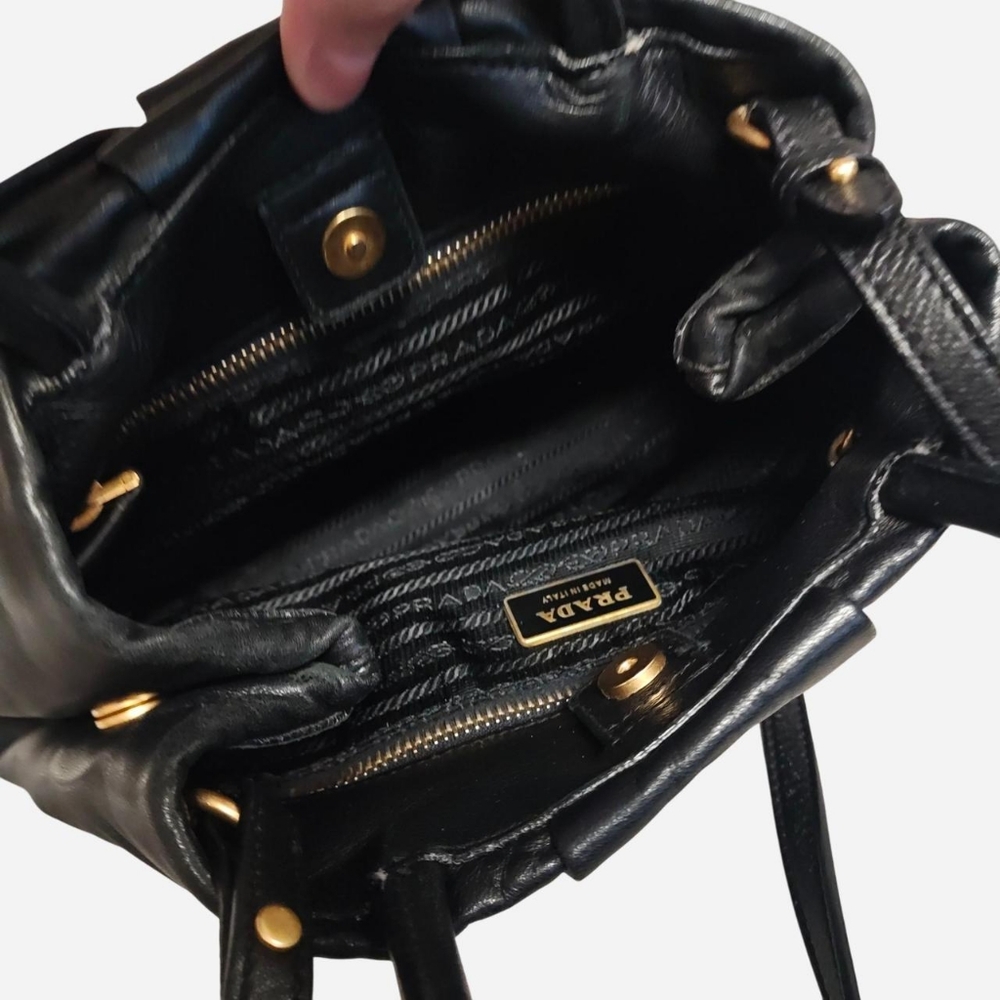 PRADA Hand Bag Leather 2way Black Gold Auth 127444 - Picture 4 of 5
